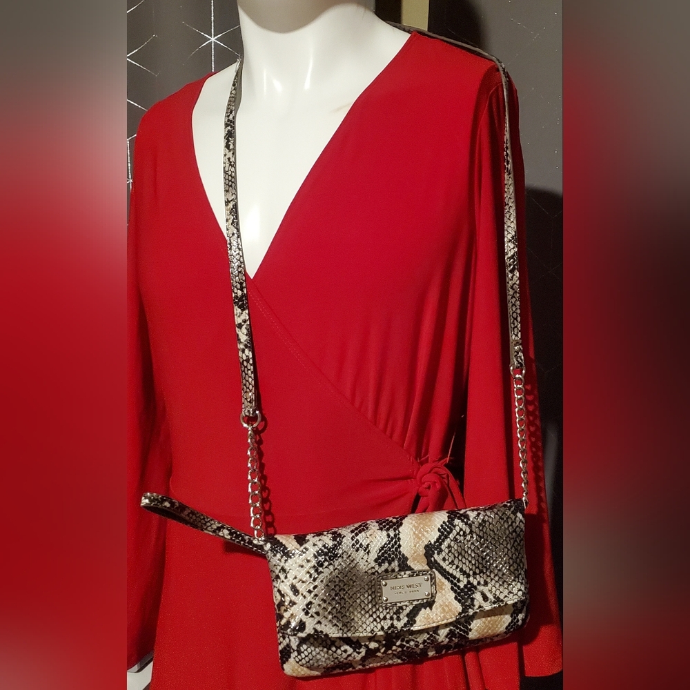 Women's  nine west crossbody bag
